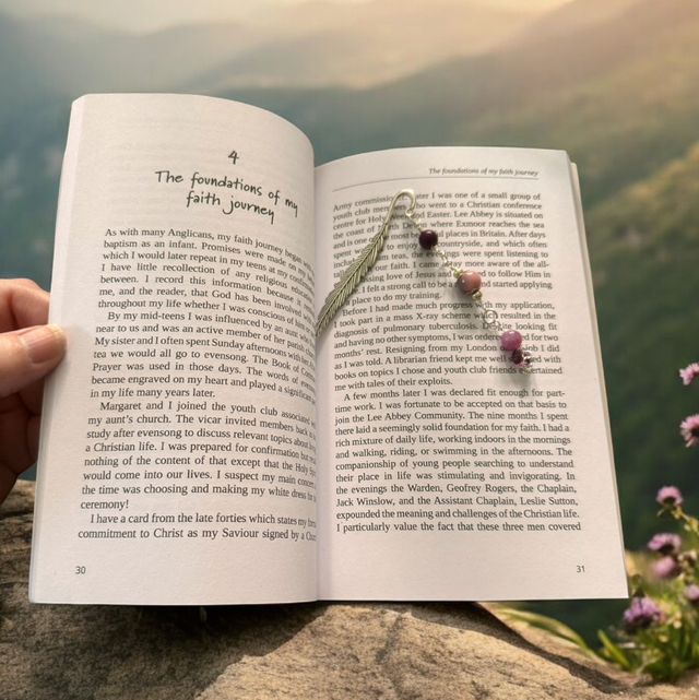 Elegant feather bookmark