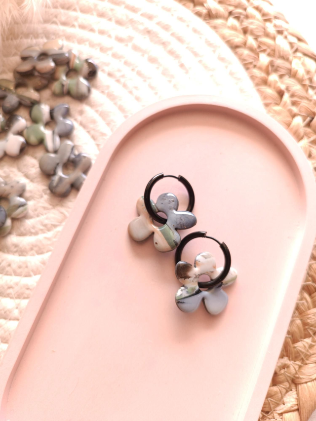 "Victorine" bleu grise