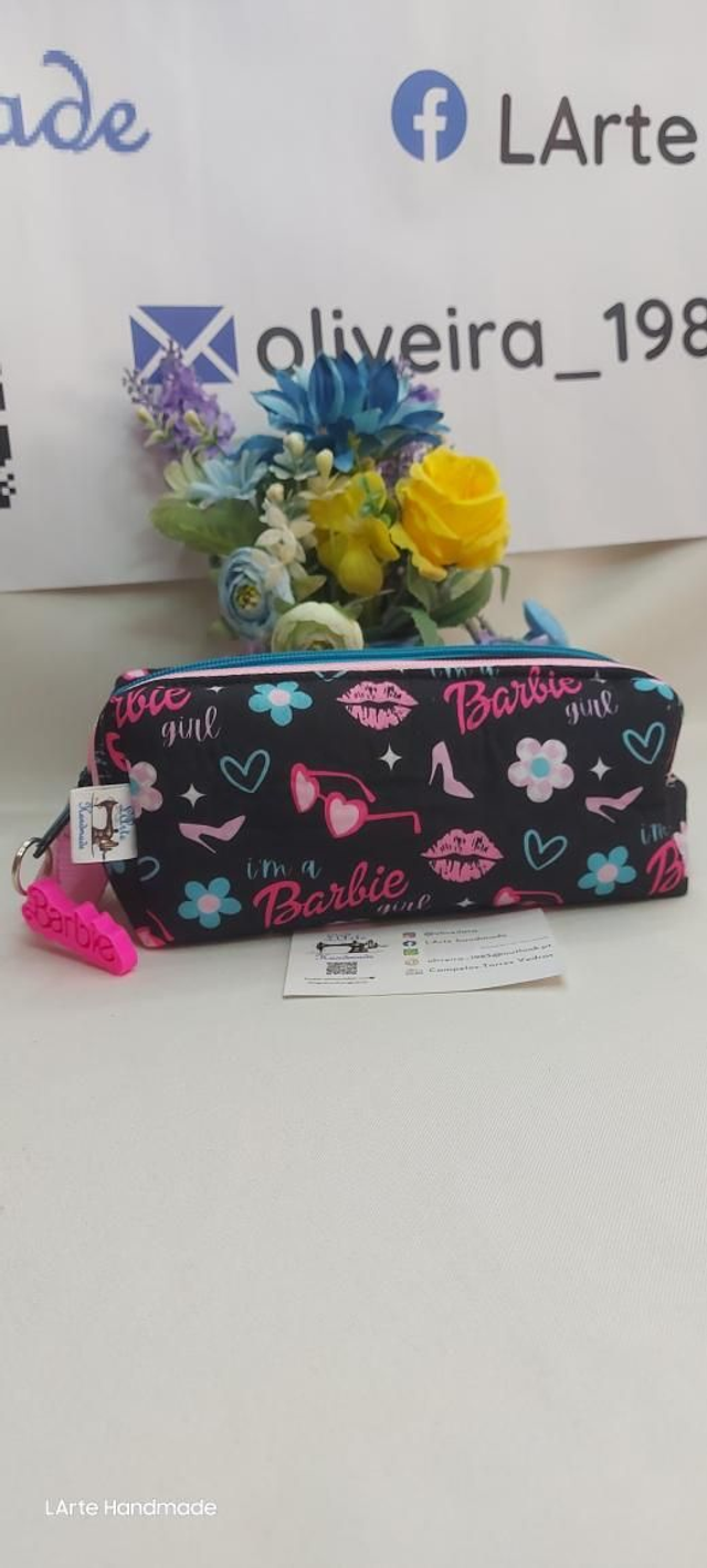 Estojo escolar triplo Barbie