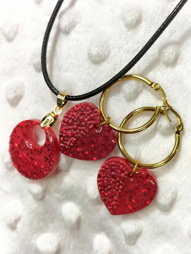 Parure boucles d'oreilles et pendentif rouges