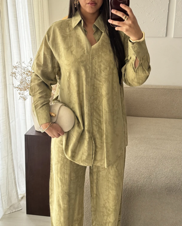 61-1. Ensemble chemise