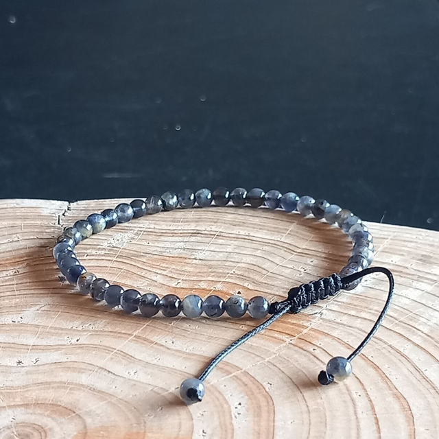 Bracelet ajustable en Iolite (Cordiérite)