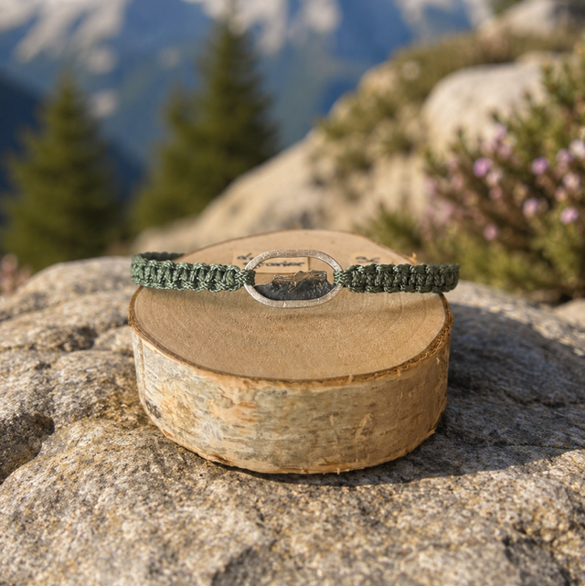 Votre sommet préféré façonné en bracelet ou collier