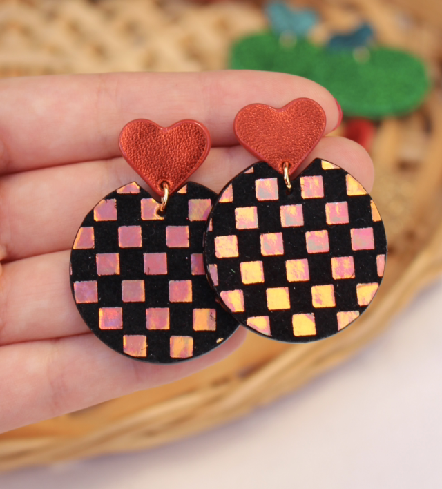 Kira • damier holographique, orange métallisé