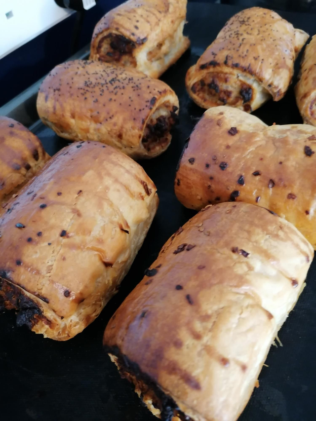 Sausage roll / Veggie roll