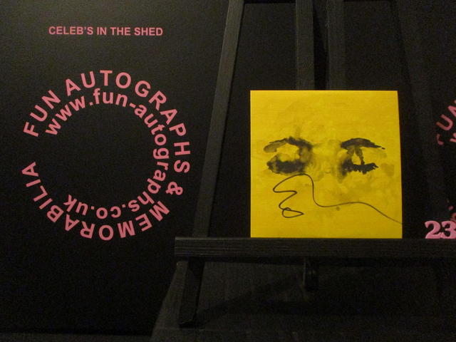 Ed Sheeran - 'Eyes Closed' Authentic Autographed Single Cover (23)