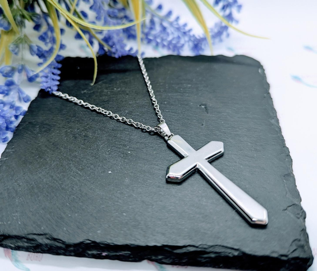 Stainless Steel Necklace With Cross Pendant 