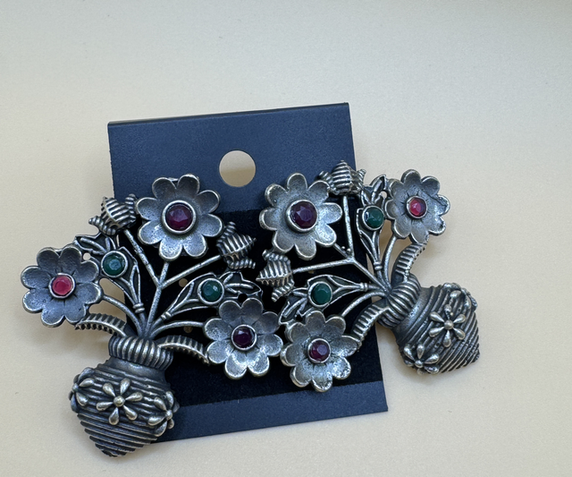 Oxidised ear rings 