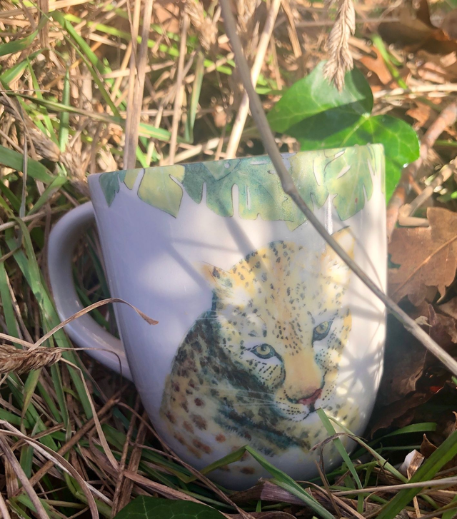 Leopard upcycled ceramics