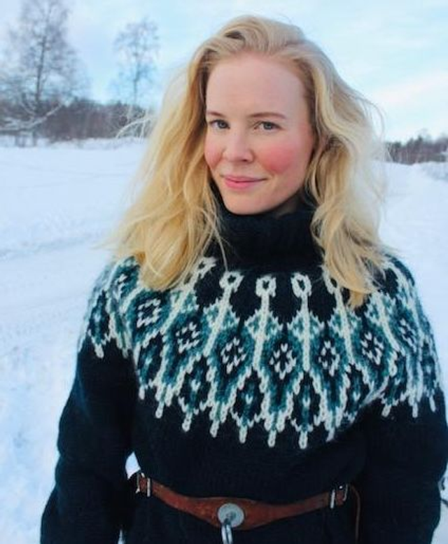 Tusseladd Polar Sweater Kit - Col 10 (Navy Blue) - Norwegian Wool &amp; Pattern - Linka Neumann