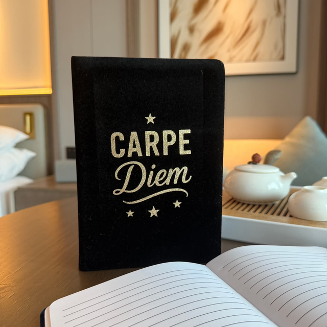 1x Black Velvet Notebook - 80 pages - Carpe Diem