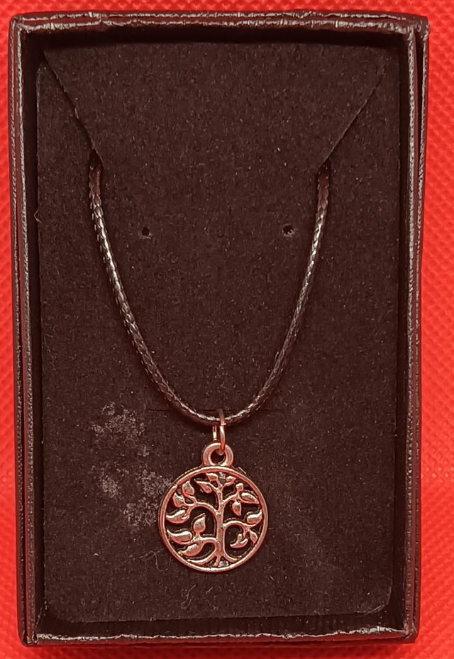 Small Tibetan Silver Tree Of Life Pendant Necklace.