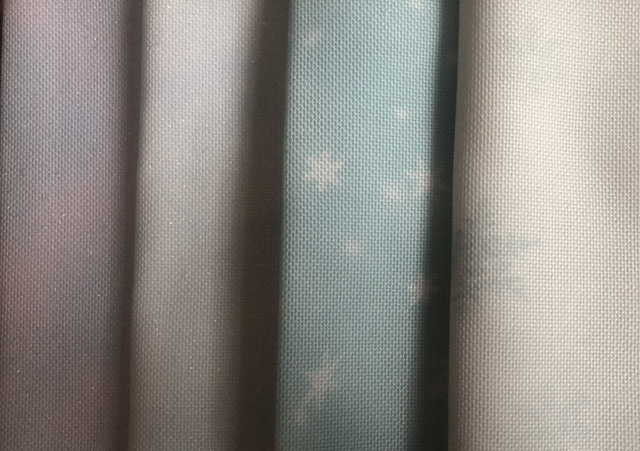 4 piece bundle of 28ct Evenweave Fabric 