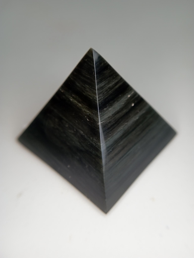 Pyramide en oeil Céleste 