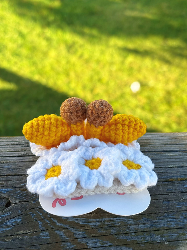 Giraffe Bloom Crochet Hair Clips