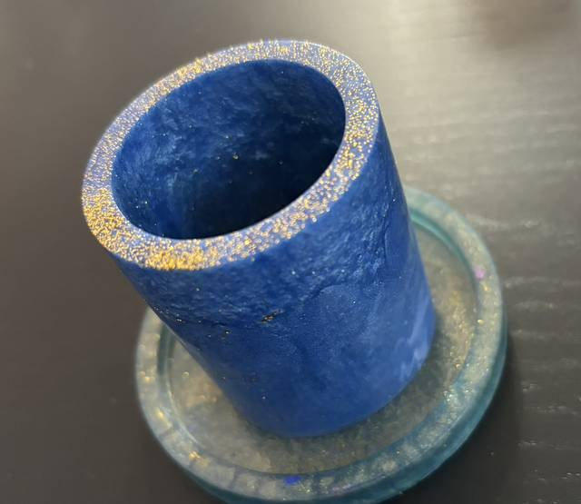 PLATEAUX ET PORTE STYLO