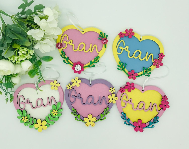Gran hanging hearts 10cm