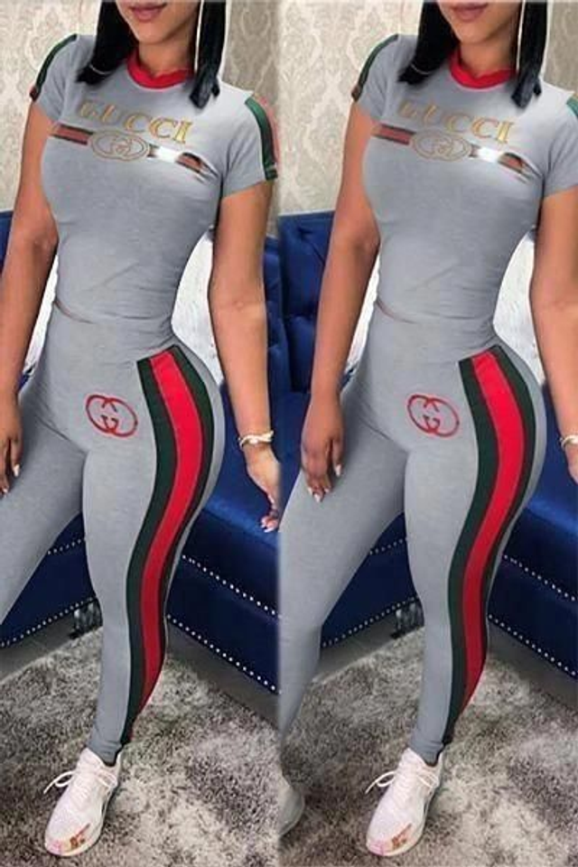 Gucci Ensemble Pour Femme