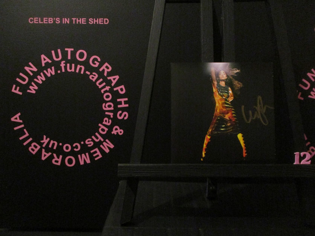 Leigh-Anne Pinnock - 'Don't Say Love' Authentic Autographed Single Alternative Cover (12)