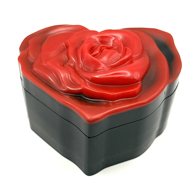 Boîte Cœur en Rouge et Noir
