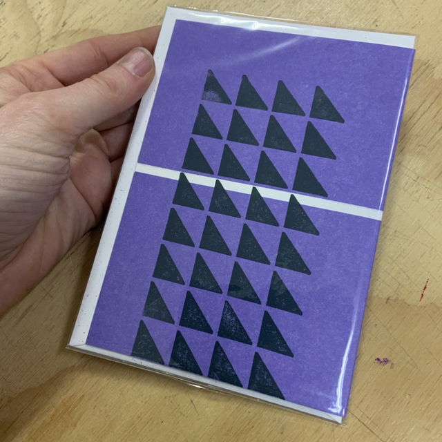 Abstract (LEGOdots-print)