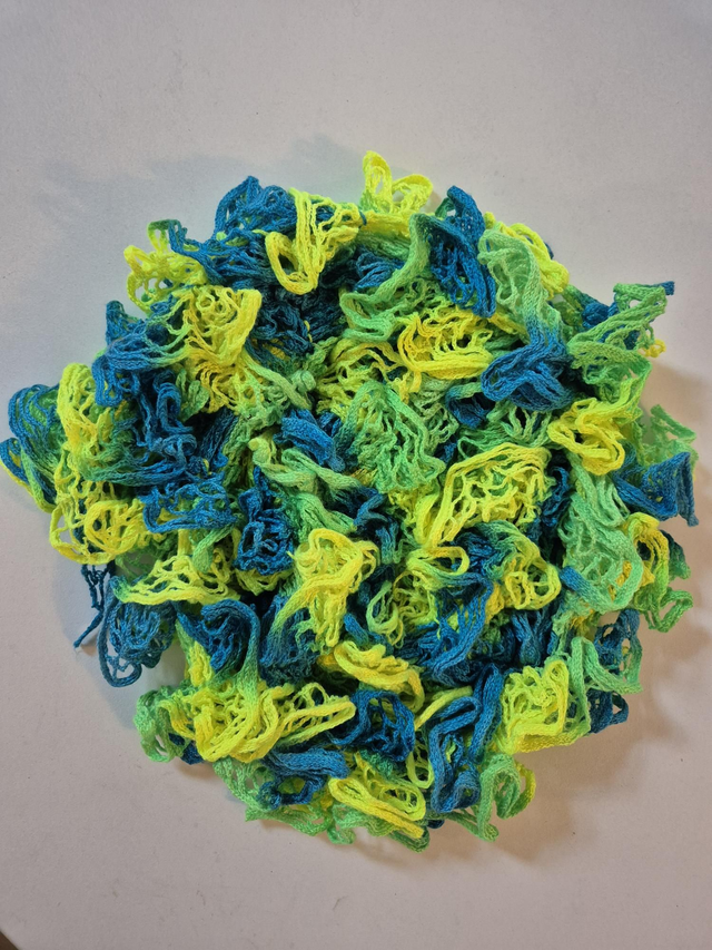 Echarpe verte-bleue-jaune