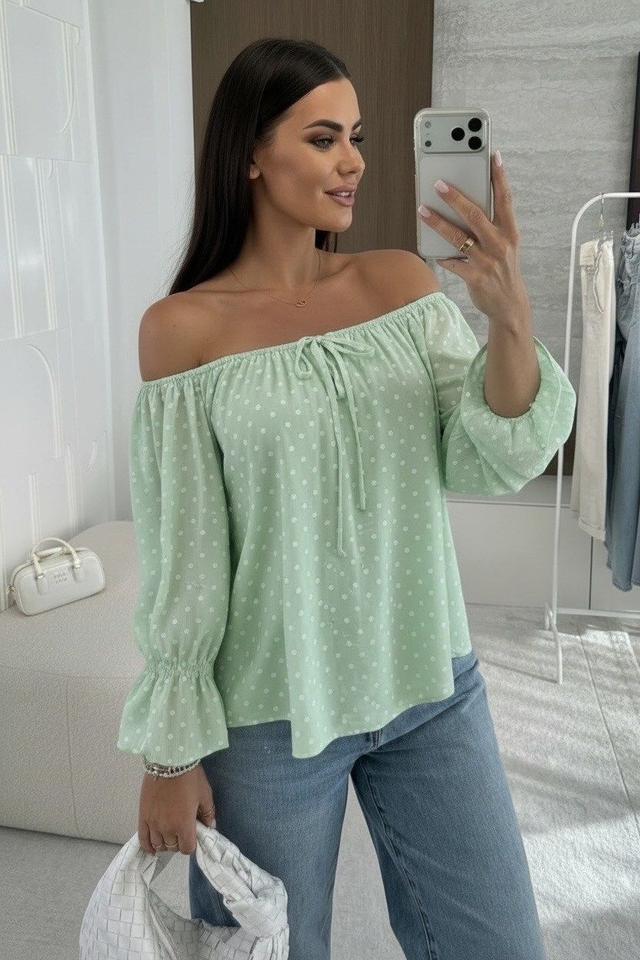 Blouse vert clair à pois