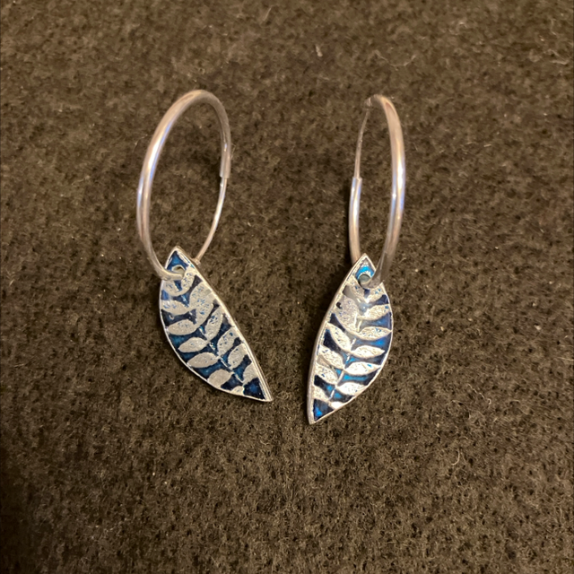 Blue leaf hoop earrings 