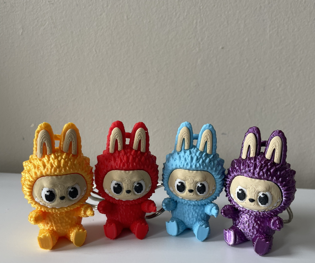Cute 3D printed labubu keychain