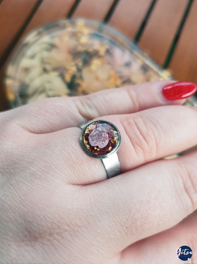 Bague réglable avec rose et pétale de cerisier, feuilles d&#039;or, base argent