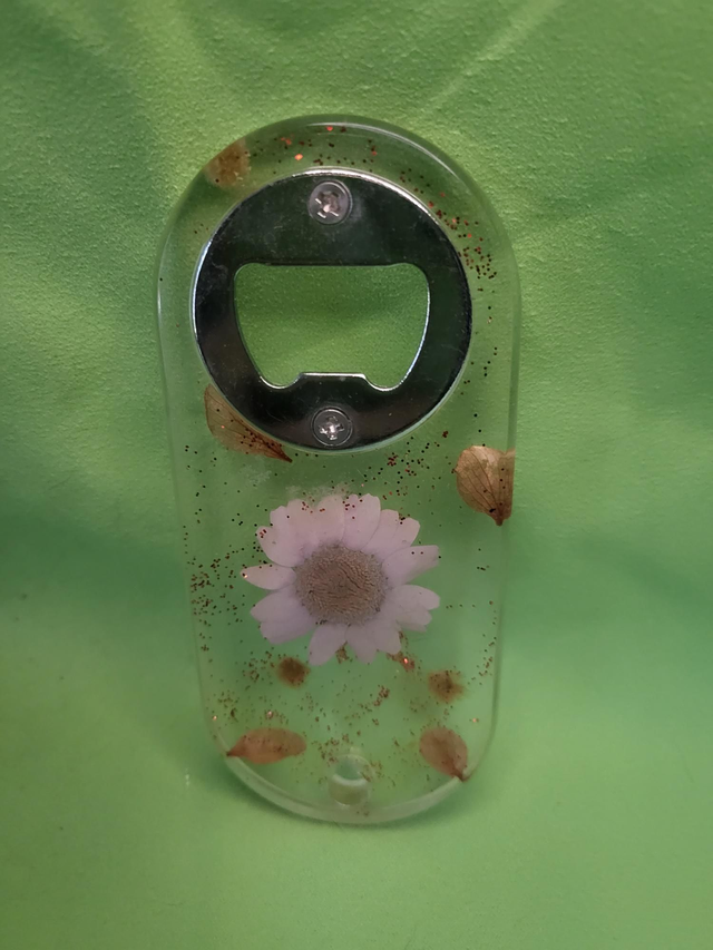 Decapsuleur floral 