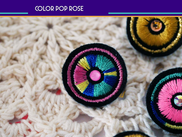 Pupille (Pins brodé machine)