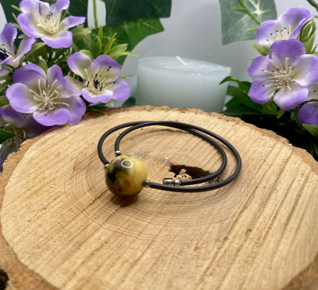 Bracelet Ambre et cordon cuire 