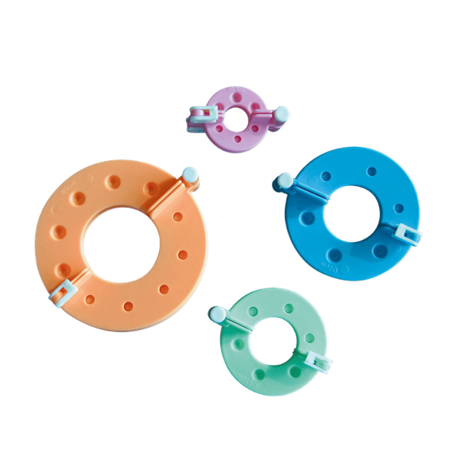 Pompom Maker Set