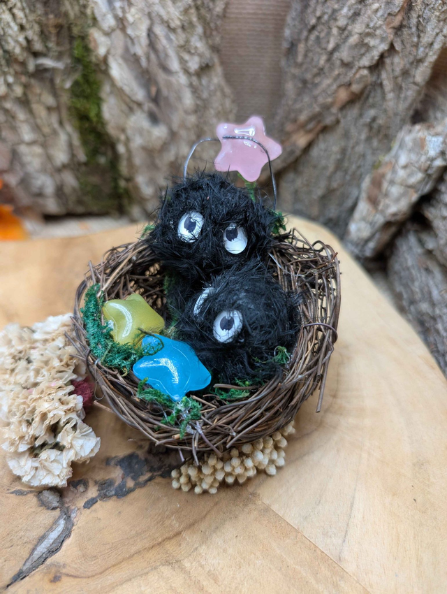 Nid de noireaudes - boule de suis