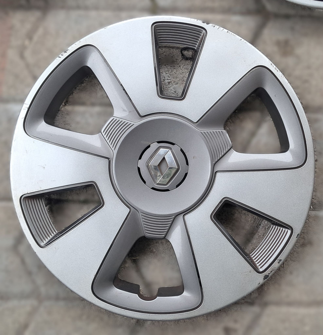 Enjoliveur Renault Twingo 3 modèle: Vivastella Gris/Anthracite 15p Occasion  