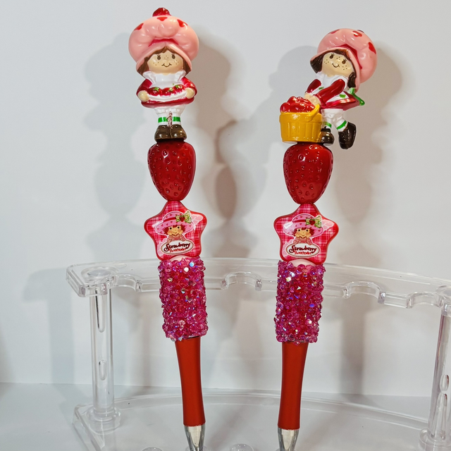 Strawberry Shortcake beaded pen - 2 designs
