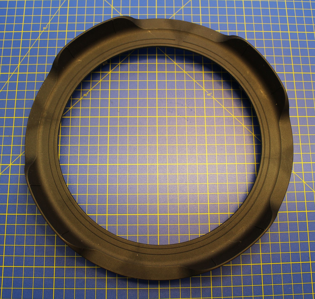 Genuine Remoska high-quality, heat-resistant cooking pot stand for Tria models. UK; Stand. Czech; Stojan