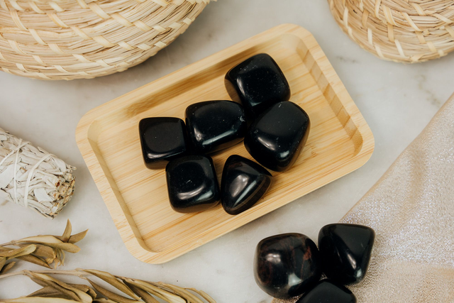 Pierre roulée Obsidienne noire - Spiritualité, vérité et protection