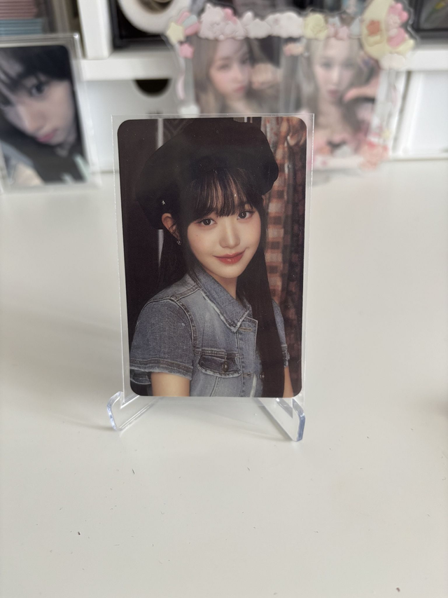 PC OFFICIEL WONYOUNG DE IVE