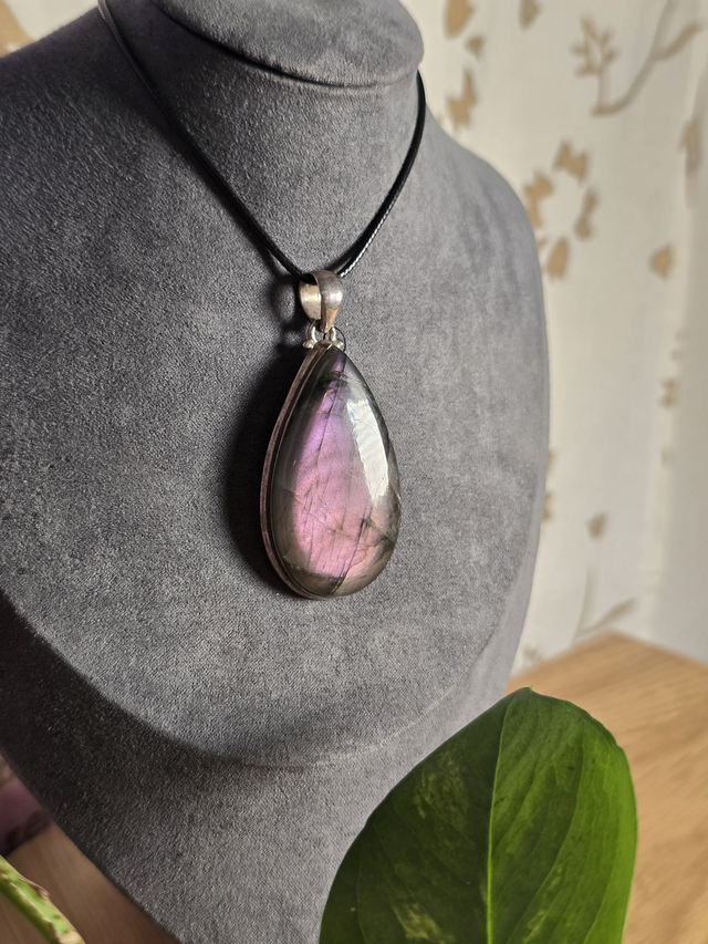 Pendentif Labradorite violette, argent 925 (Qualité AAA)
