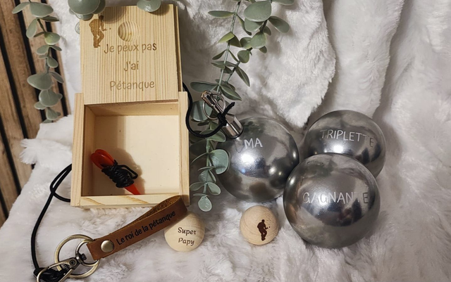 Coffret Pétanque Personnalisé – Boules, Accessoires &amp; Boîte Gravée