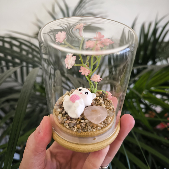 Ami protecteur - Chat et sa pelote rose (quartz rose)