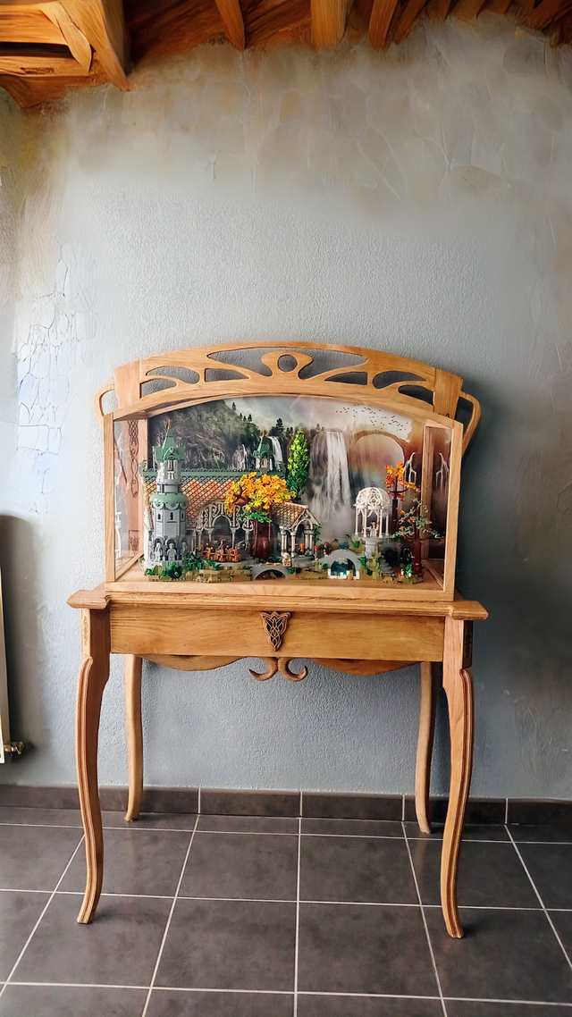 console vitrine elfique - réalisée pour le set lego rivendell 10316 par l&#039;Artelier de julien 