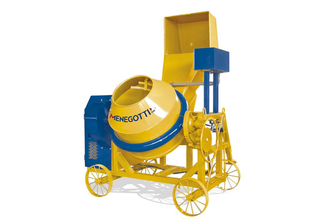 Betoneira Profissional Semihidráulica 600 litros