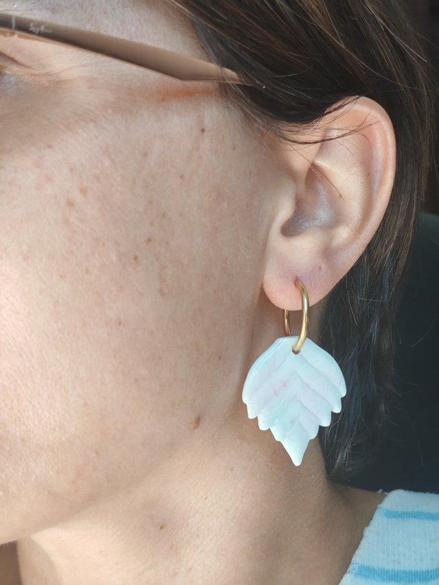 Feuilles blanc rosé