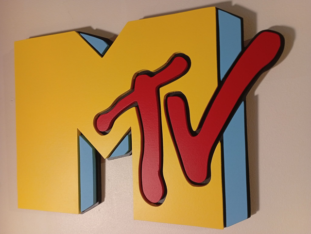 Logo MTV : La Nostalgie Pop-Culture