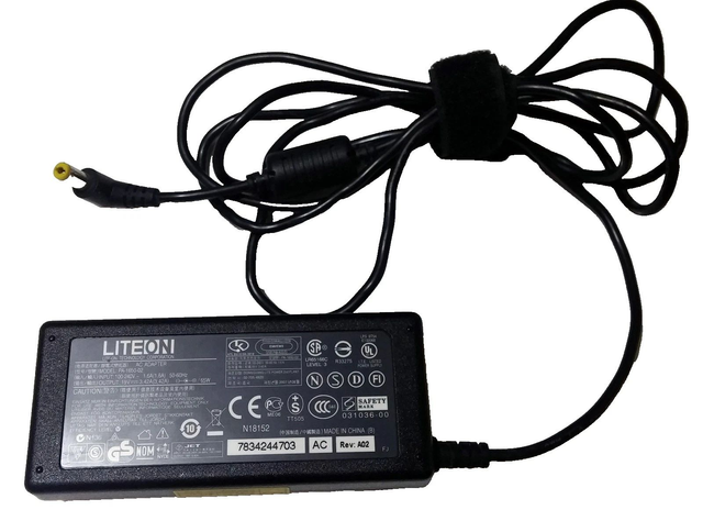 Original Liteon Netzteil PA-1650-02 AC Adapter 19V 3,42A Gebraucht