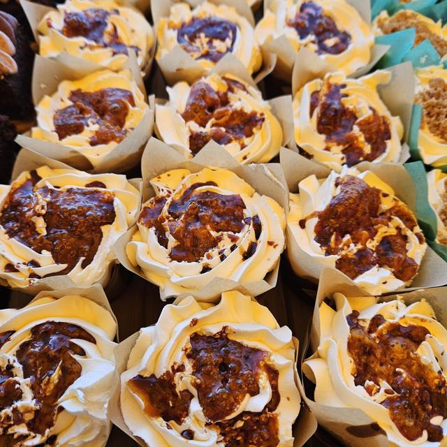Sticky Toffee Cupcake