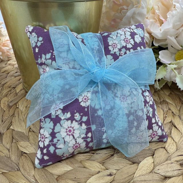 Saquinhos de Alfazema Simples Ref.007